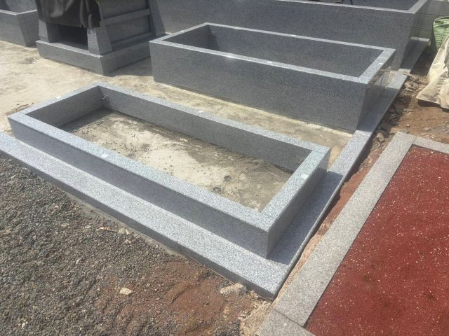 桑名市佛眼院　永代供養墓工事　㉟個別墓外柵設置